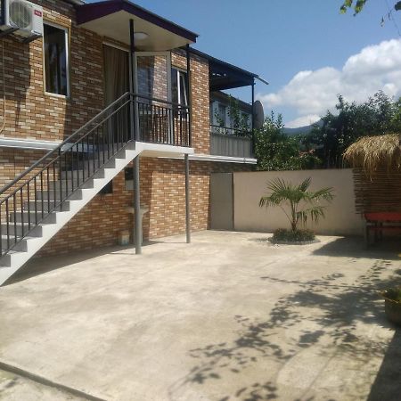 Villa M2 House à Chakvi Extérieur photo